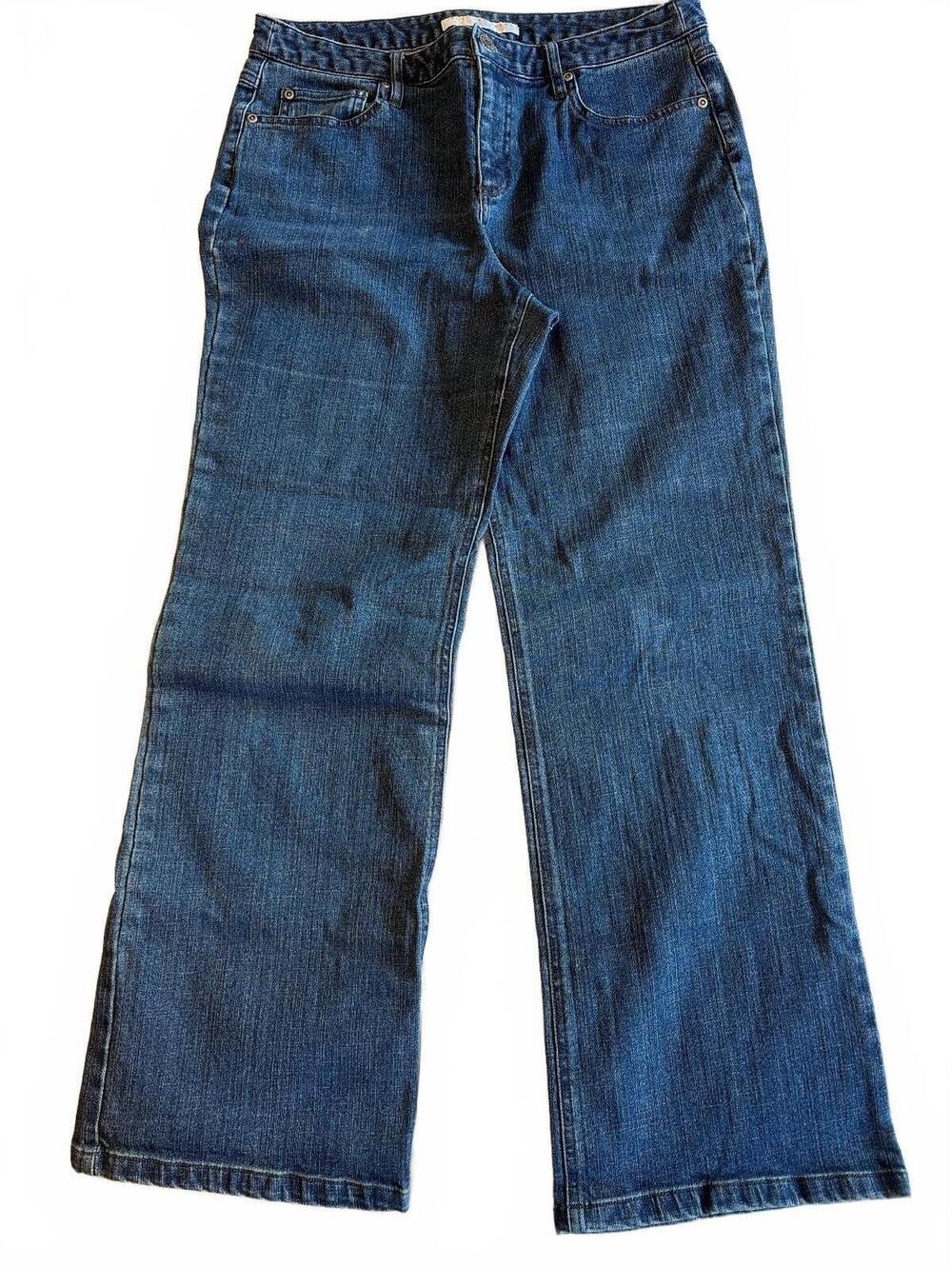 Geoffrey Beene Medium Blue Straight Leg Jeans Classic Denim